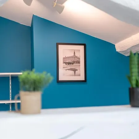 Kasa Duplex - Climatisation - Balcon - Parking Prive Apartament